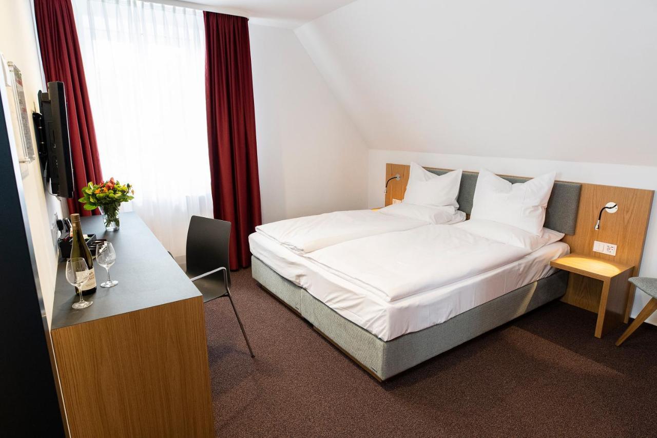 Hotel Kloster Eberbach Eltville am Rhein Bagian luar foto
